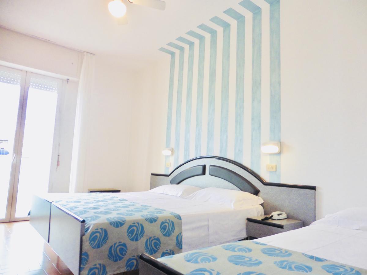 Hotel Nobel กาบิชเชมาเร ภายนอก รูปภาพ